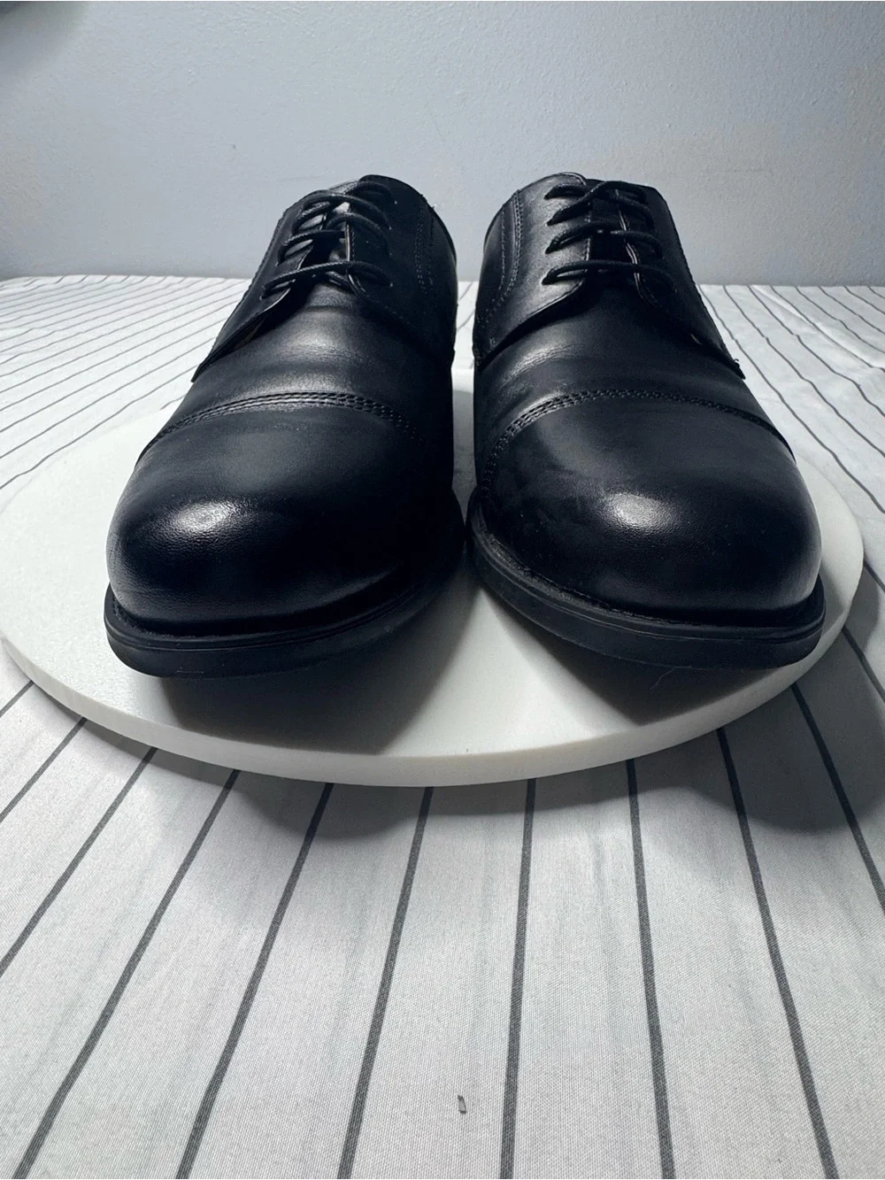 N/A sleek black